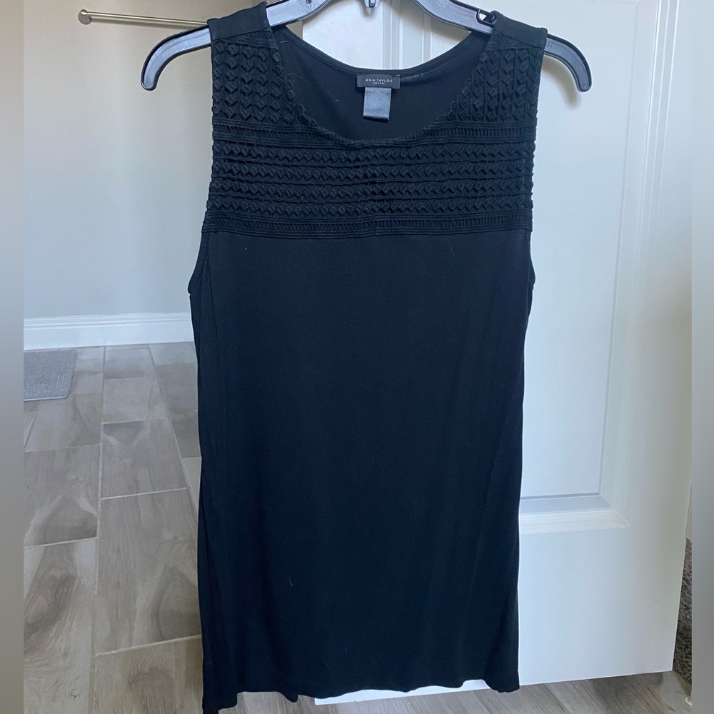 Ann Taylor tank